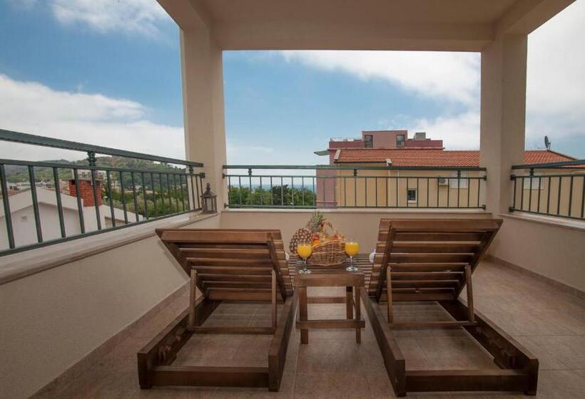 استودیوی استاندارد با چشمانداز دریا, Guest House Medin