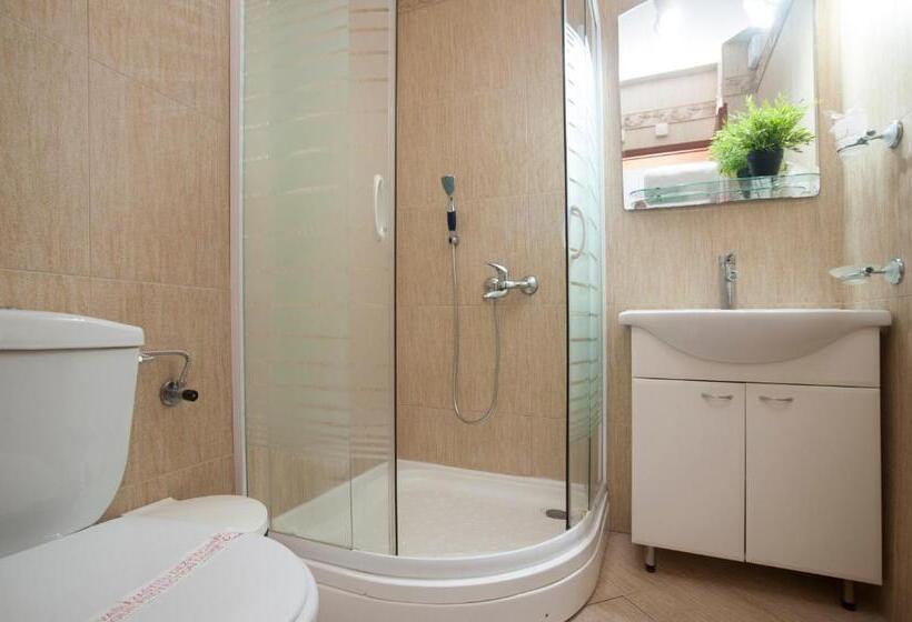 استودیو استاندارد با چشمانداز دریا, Guest House Medin