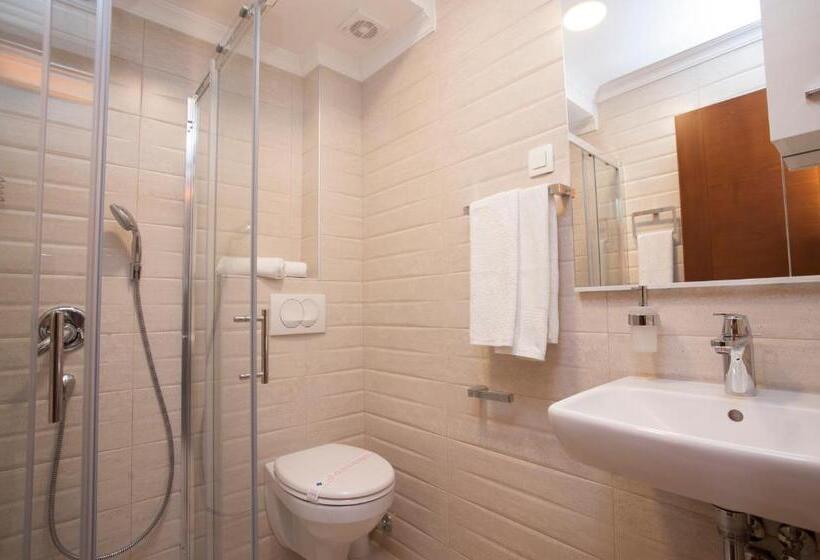 Deluxe Suite Sea View, Guest House Medin