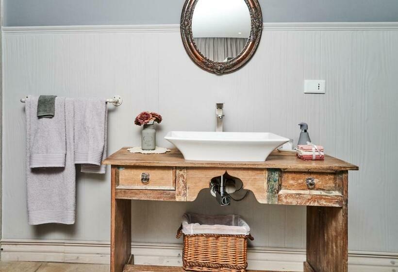 اتاق لوکس, Haus Schwerinsburg Guest House