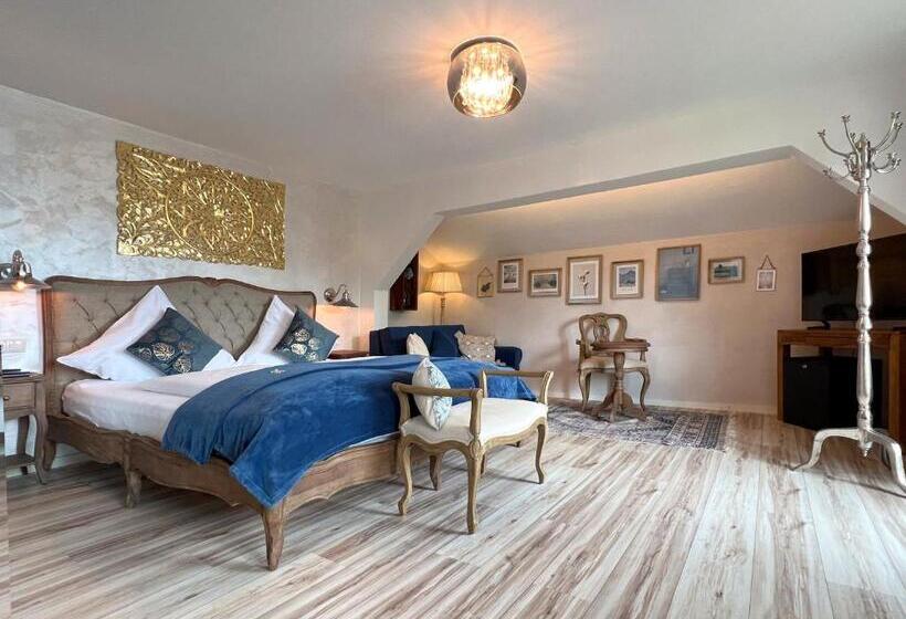 レイクビュースタンダードルーム, Sieben Zimmer Am See