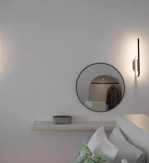 سوئیت با چشم‌انداز, Asha Luxury Suites