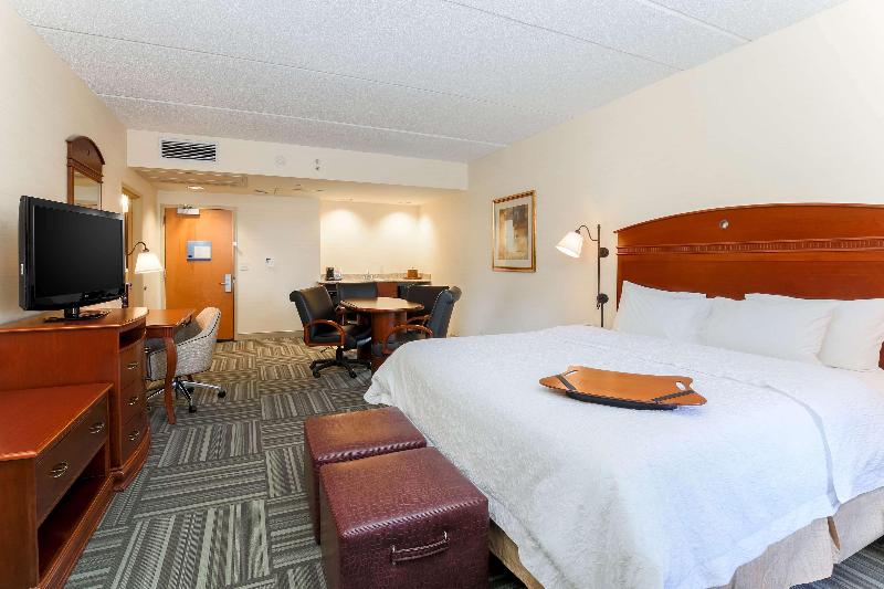 اتاق خانوادگی, Hôtel Atrium Mondial