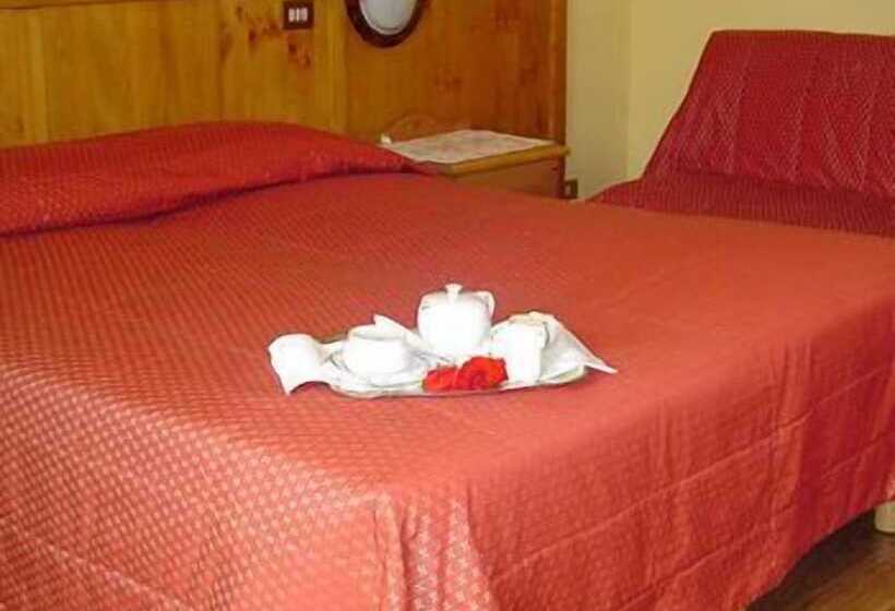 חדר סטנדרט לארבעה, Centrale