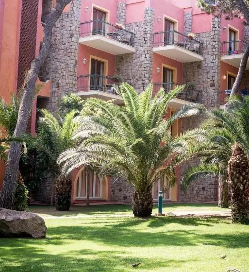 スーペリアファミリールーム, Forte Village Resort  Il Castello