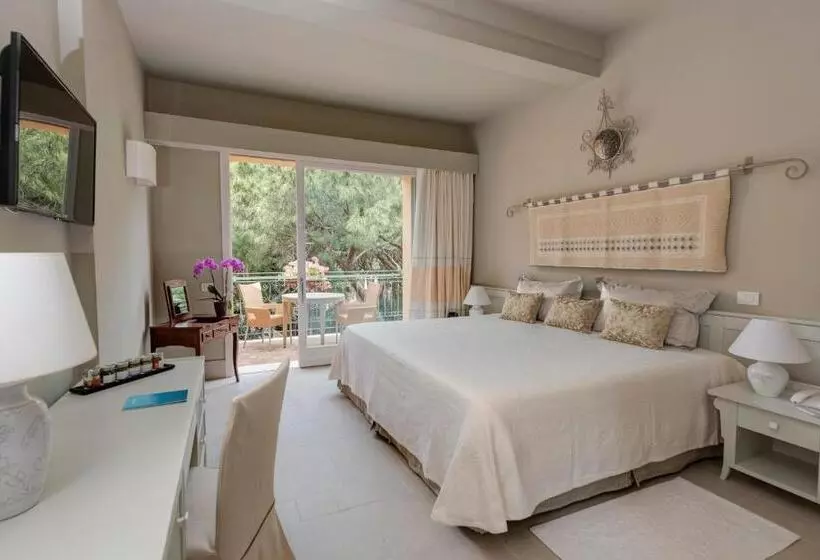 スーペリアファミリールーム, Forte Village Resort  Il Castello