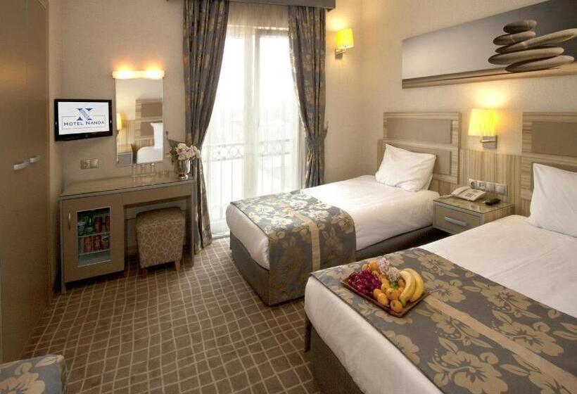 Chambre Standard, Nanda
