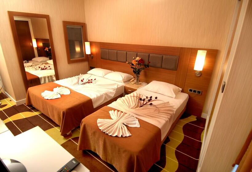 Номер Стандарт Трехместный, Oba Star Hotel   Ultra All Inclusive