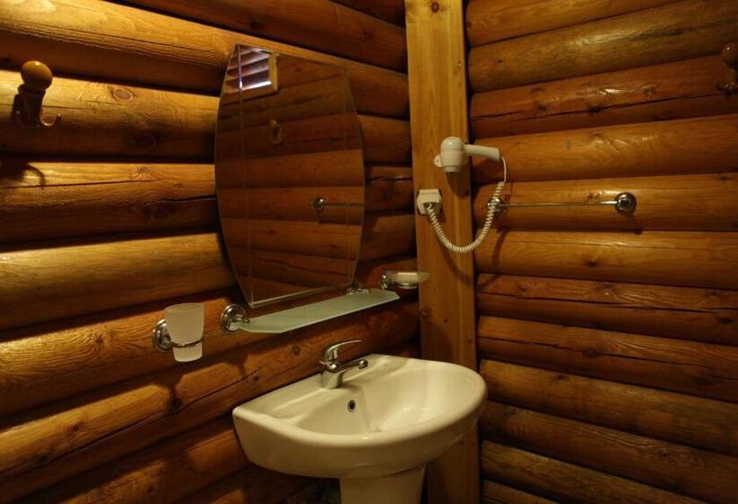 1间卧室的房子, Woodline Hotel