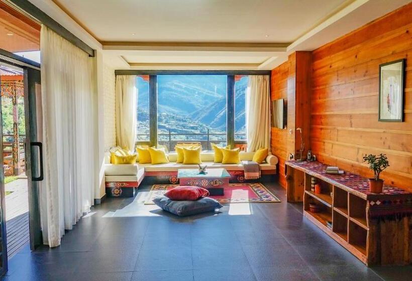 سوییت, The Postcard Dewa, Thimphu, Bhutan