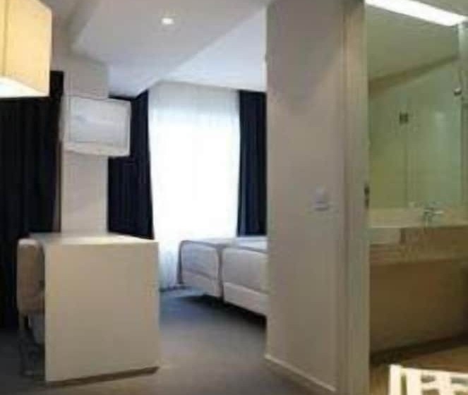 家庭间, Anjo De Portugal