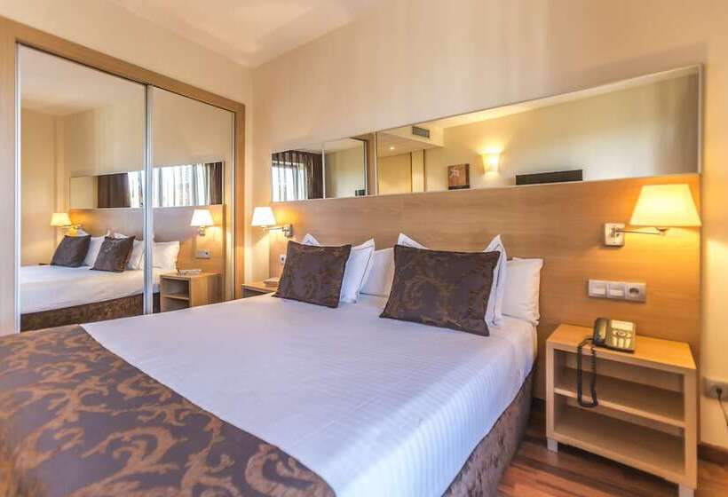 اتاق سوپریور, Desitges