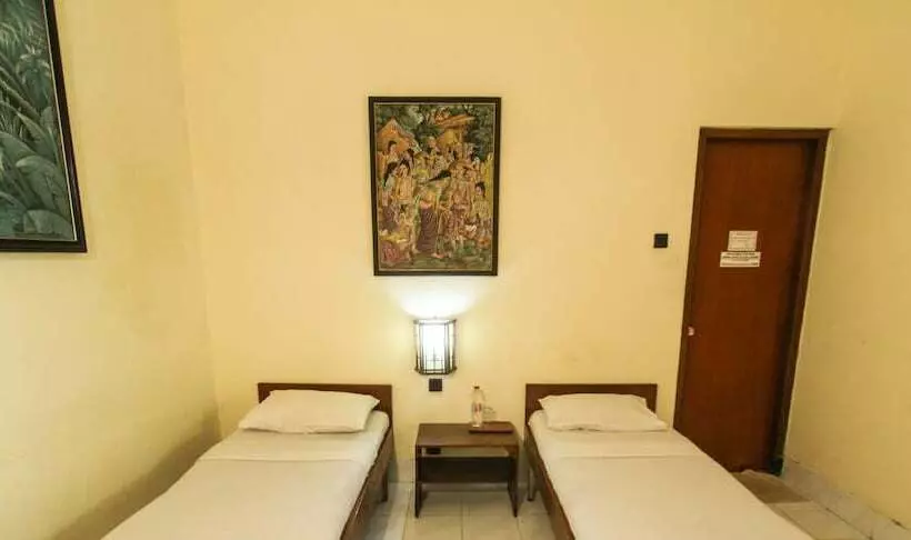 اتاق اکونومی, Duta Guest House