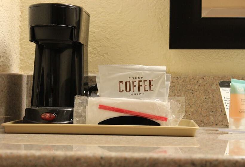 חדר סטנדרט עם מיטת קינג, Fairway Inn Florida City Homestead Everglades