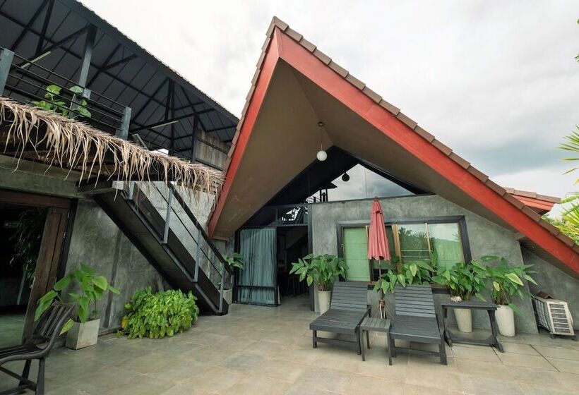 Ullakkohuone, Kiree Thara Boutique Resort