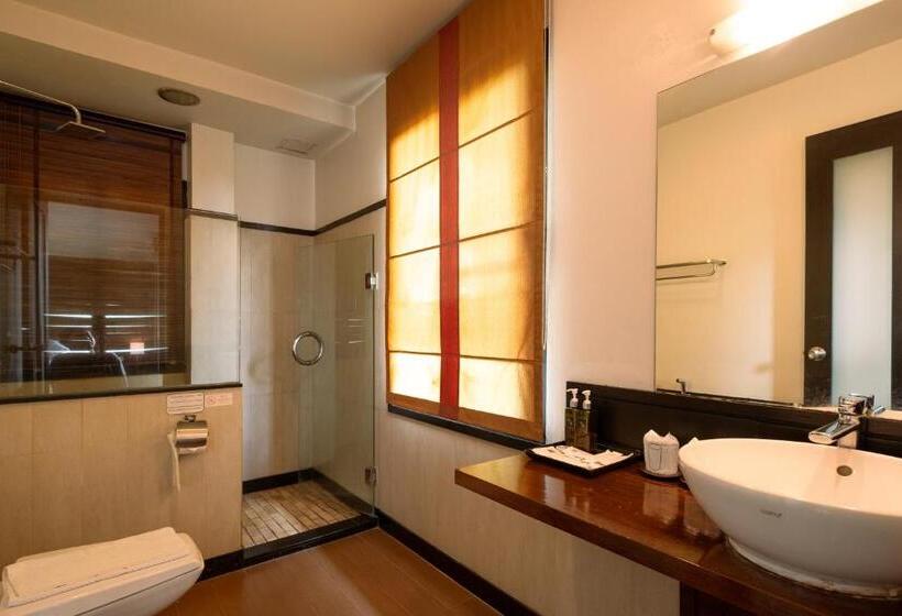 Perhesviitti, Kiree Thara Boutique Resort