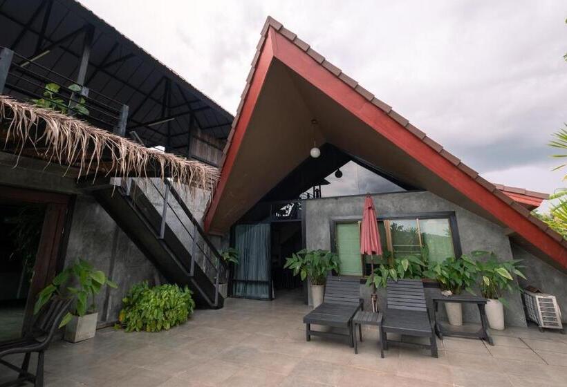 Ullakkohuone, Kiree Thara Boutique Resort