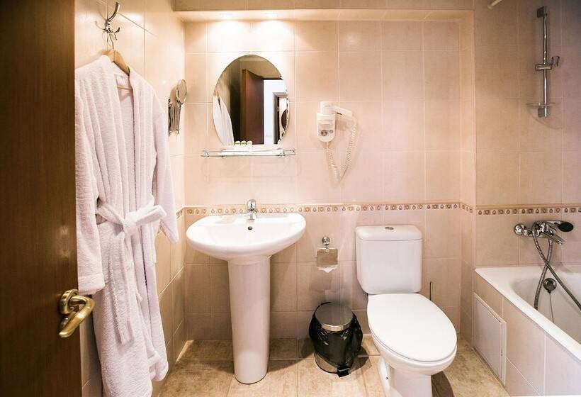 اتاق استاندارد یک نفره, Prikamie