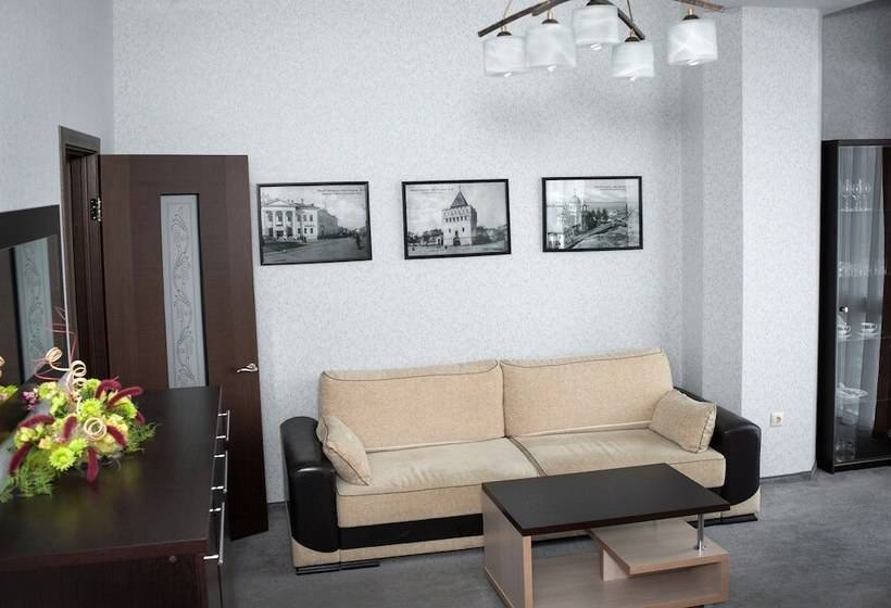 Полулюкс, Russky Kapital