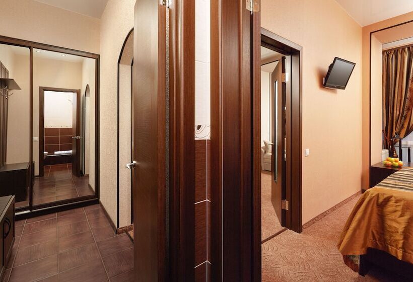 Люкс, Russky Kapital