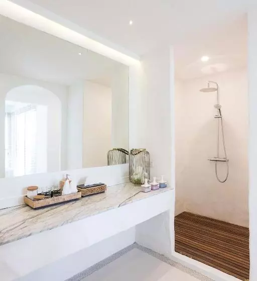 سوییت جونیور با چشم‌انداز دریا, Villa Nalinnadda Petite Hotel & Spa, Adults Only   Sha Extra Plus