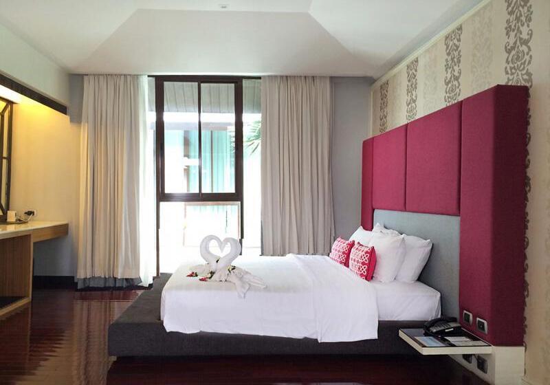 اتاق لوکس با چشم‌انداز استخر, Z Through By The Zign