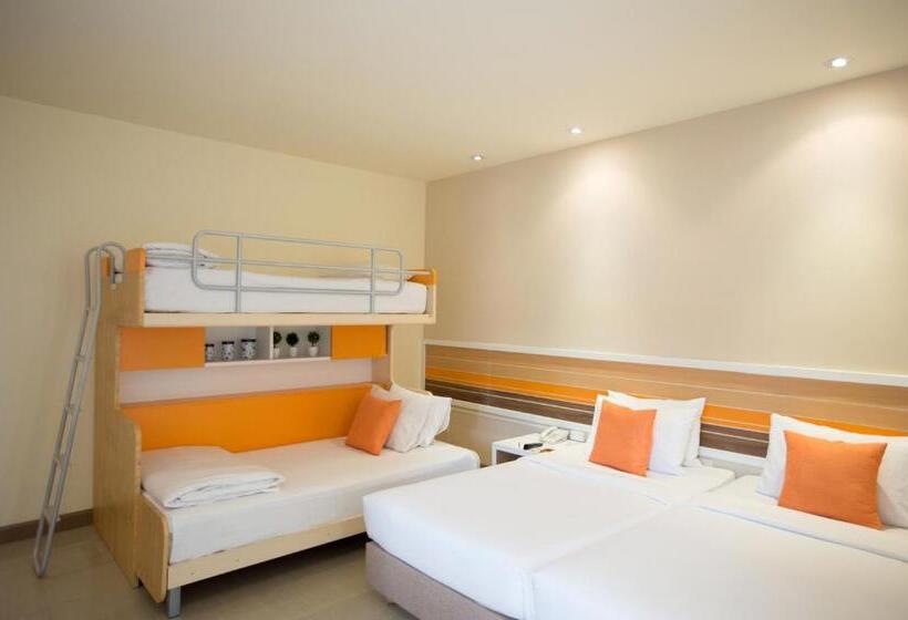 اتاق خانوادگی, Imm Hotel Thaphae Chiang Mai