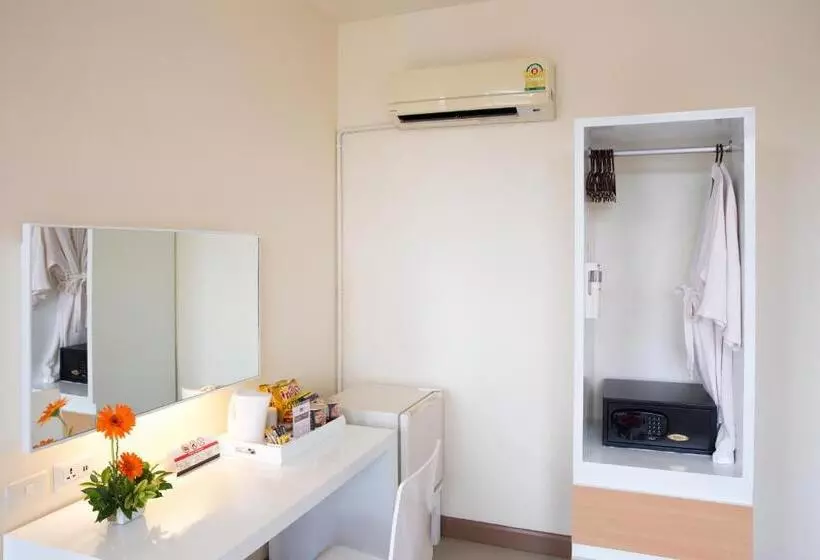 Deluxe Room Mountain View, Imm Hotel Thaphae Chiang Mai