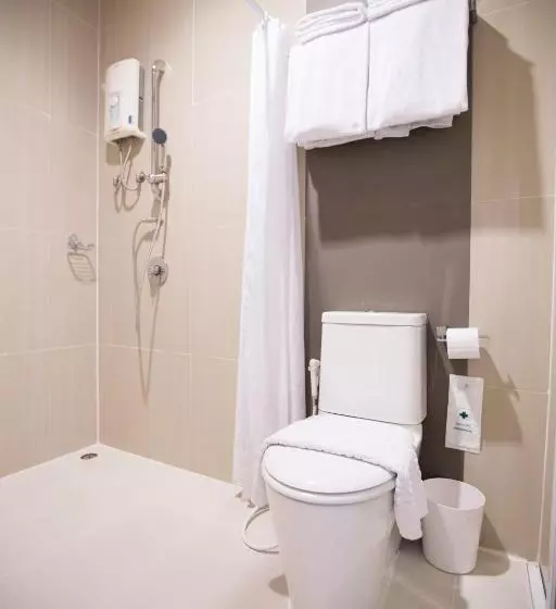 اتاق لوکس, Imm Hotel Thaphae Chiang Mai