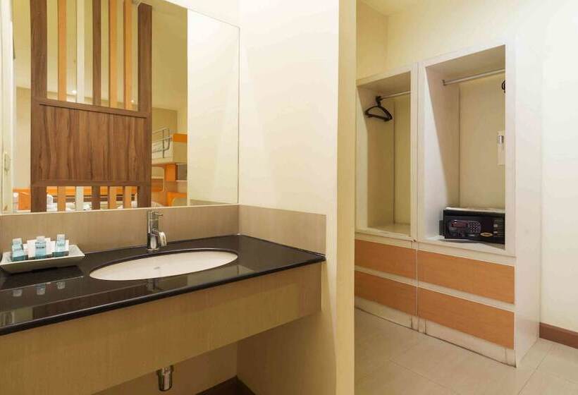 家庭间, Imm Hotel Thaphae Chiang Mai