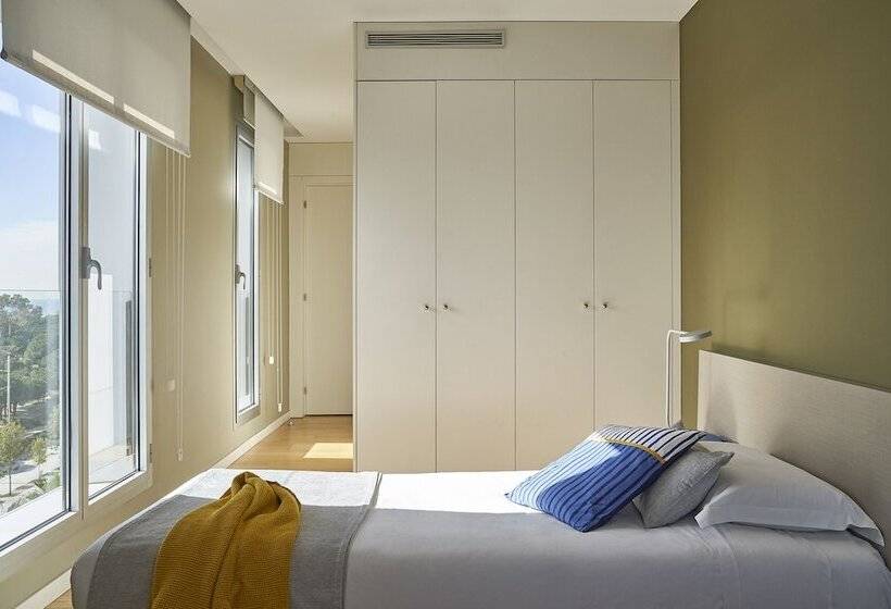 Семейные Апартаменты, Lugaris Beach Apartments