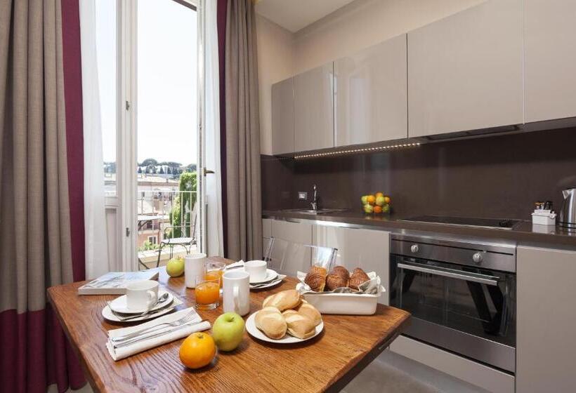 Superior studio with view, Trianon Borgo Pio Apart