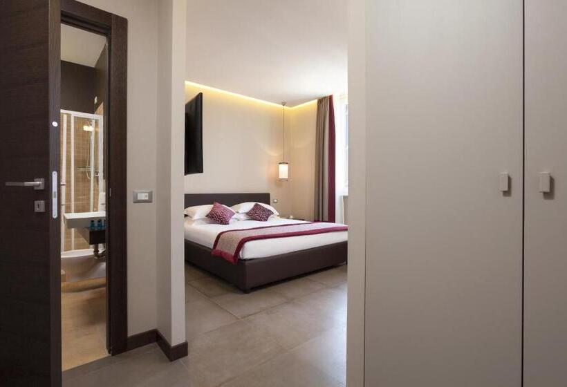 Superior studio with view, Trianon Borgo Pio Apart