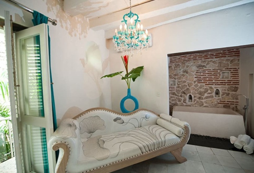 スーペリアースイート, Aguamarina Boutique