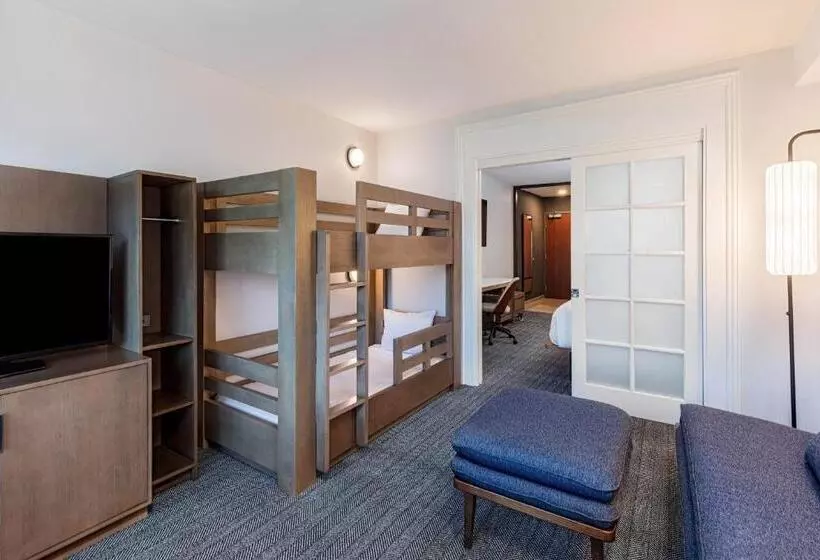 スイート（家族用）, Courtyard By Marriott Anaheim Resort/convention Center