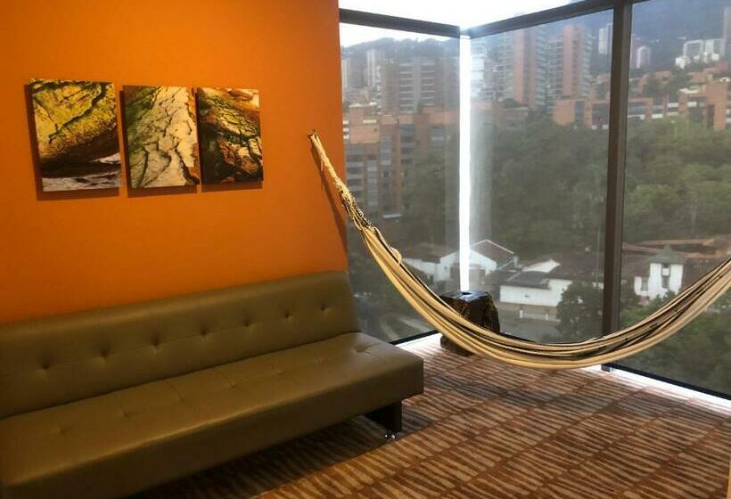 스위트, Diez Hotel Categoría Colombia