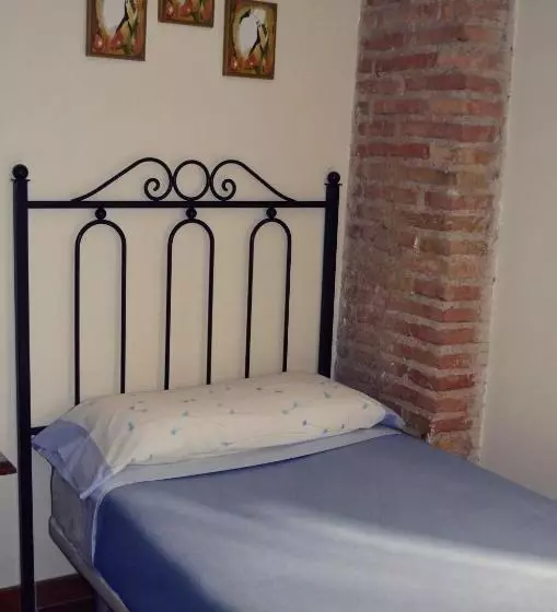Standard Enkelrum, El Zaguan
