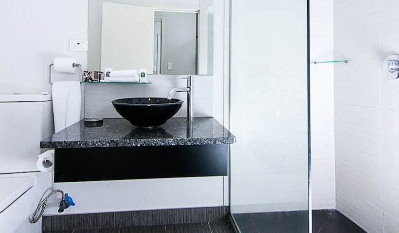 إستوديو قياسى, Apollo Hotel Rotorua