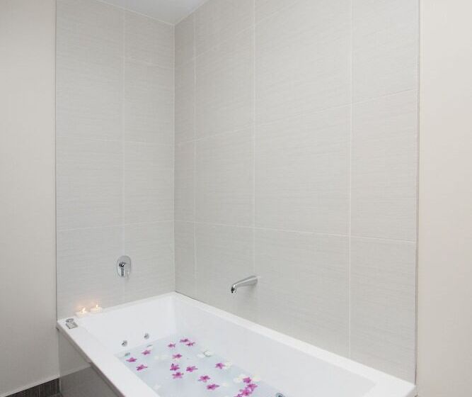 Люкс Премиум, Apollo Hotel Rotorua