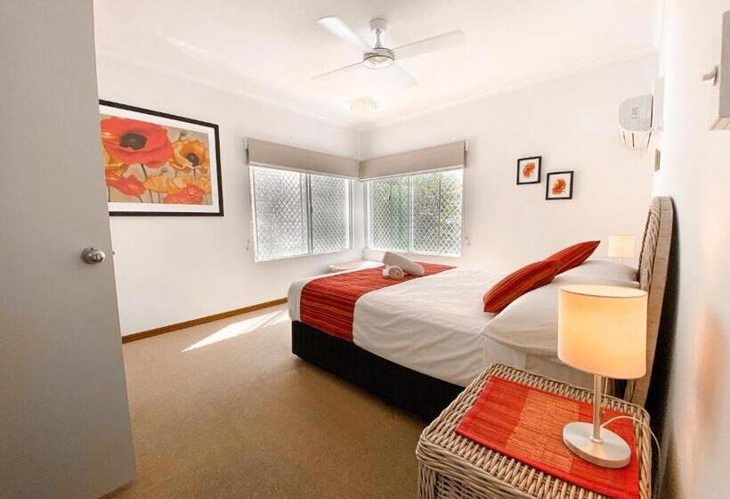 발코니가 있는 2 베드룸 아파트, Beach Terraces