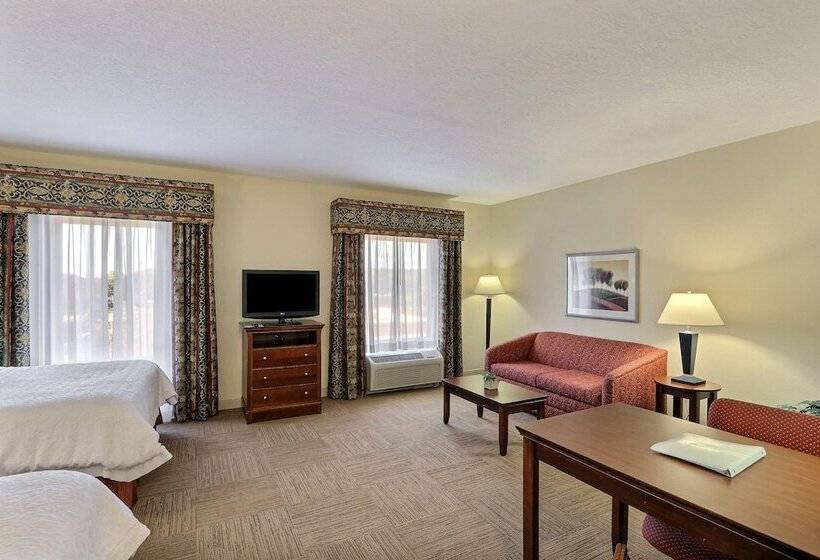 스탠다드 스튜디오, Hampton Inn & Suites Savannah I 95 South Gateway