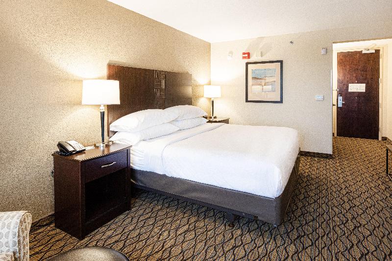 Номер Стандарт Адаптированный для Инвалидов, Holiday Inn St. Louis Airport West Earth City, An Ihg