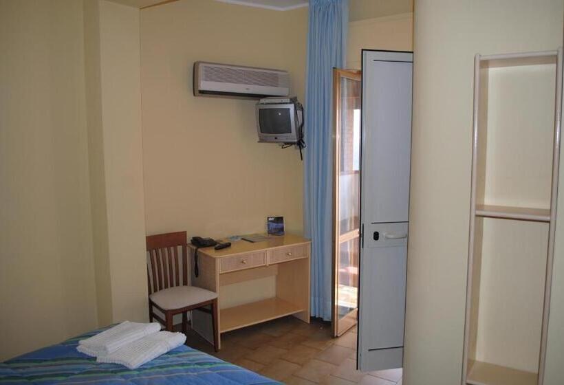 オーシャンビュースタンダードルーム, La Praia