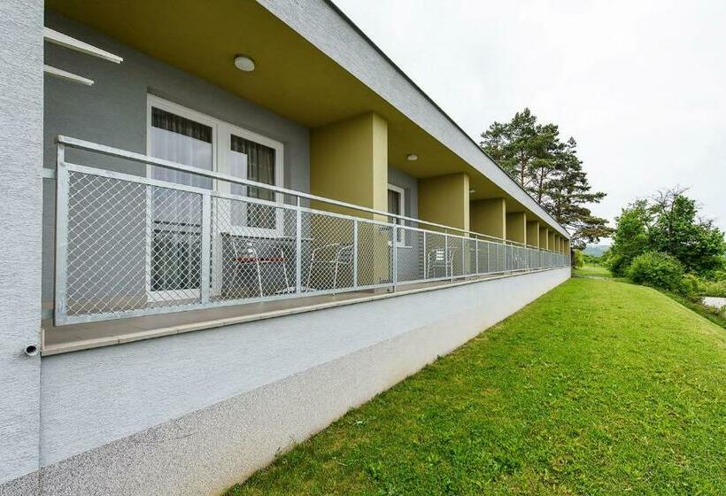 חדר סטנדרט עם מרפסת, Rakovec