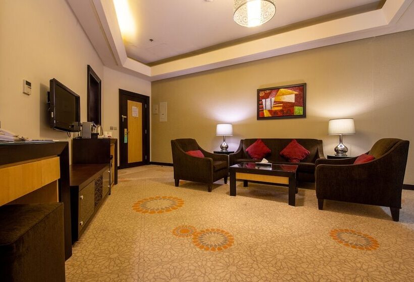 סוויטה עם נוף, Rand By Wandalus