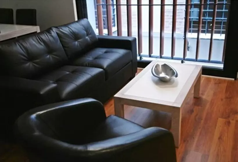 آپارتمان 1 خوابه, Apartamentos Coronado