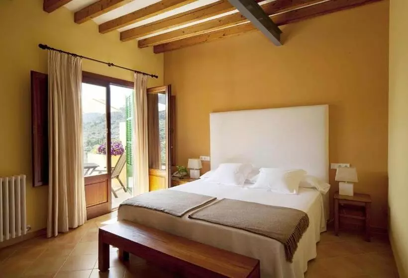 Superior Room with Terrace, Es Petit Hotel De Valldemossa