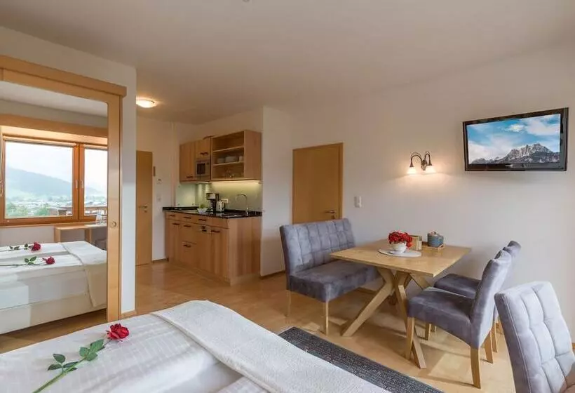 スタンダードスタジオ, Gartenhotel Rosenhof Bei Kitzbühel