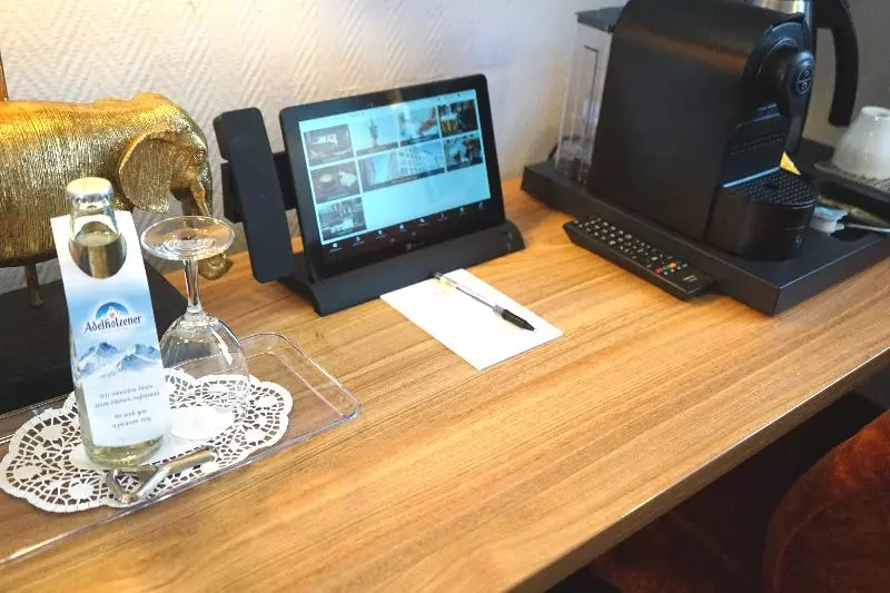 身障者適用キングサイズベッドルーム, Hampton Inn & Suites Spokane Valley