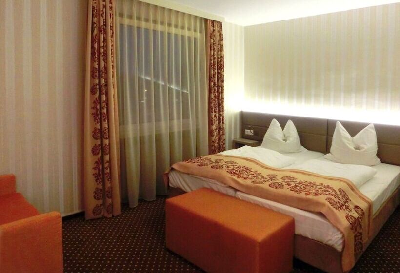 Номер Стандарт, Alte Post